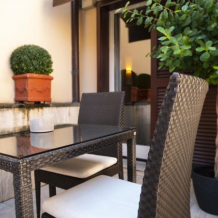 Hotel Intown Luxury House Roma Exterior foto