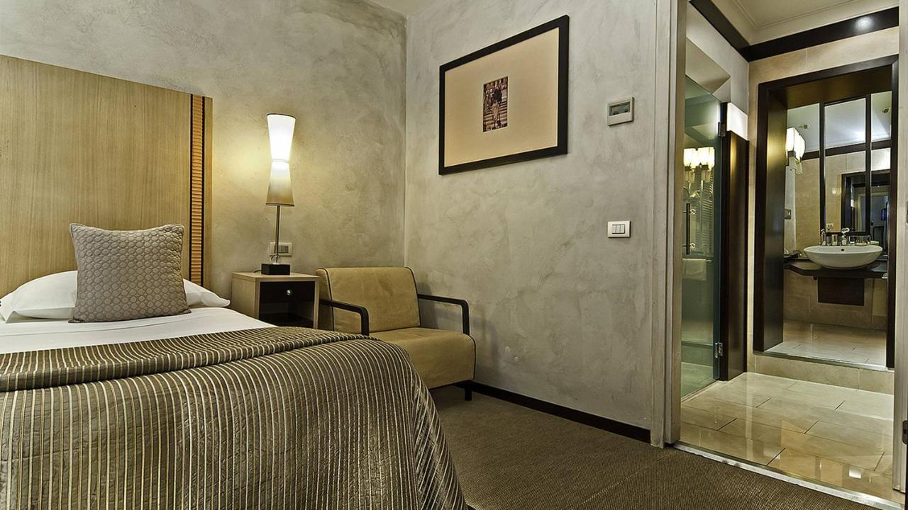 Hotel Intown Luxury House Roma Exterior foto