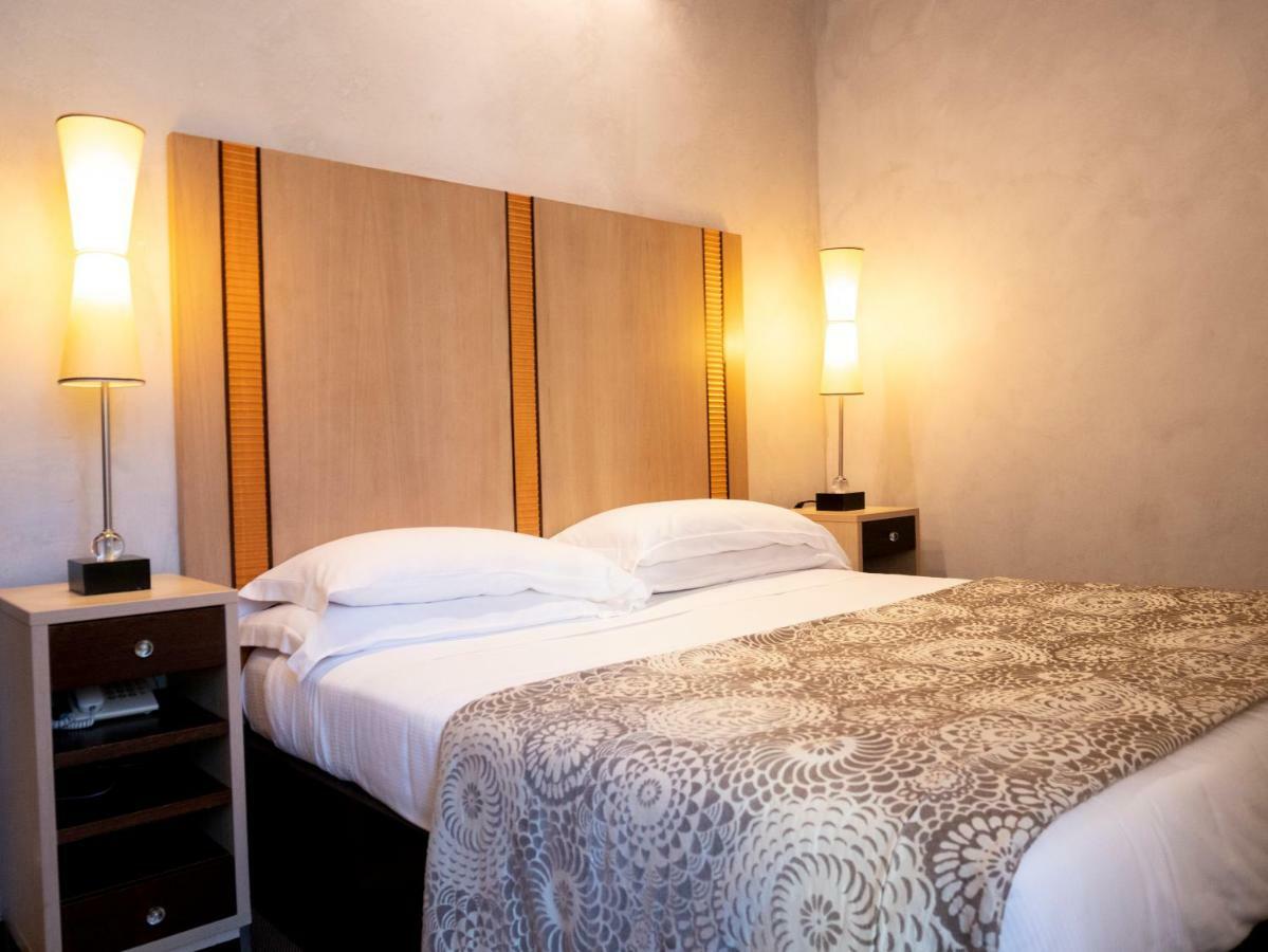 Hotel Intown Luxury House Roma Exterior foto